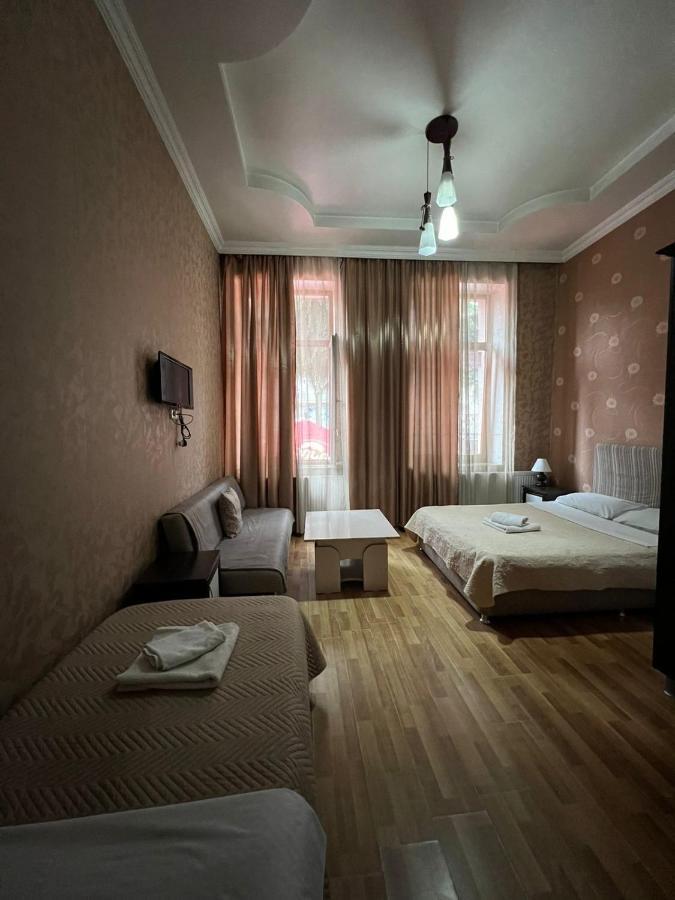 Hotel Albatros 바투미 외부 사진